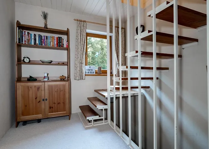 シャレー Daniela *